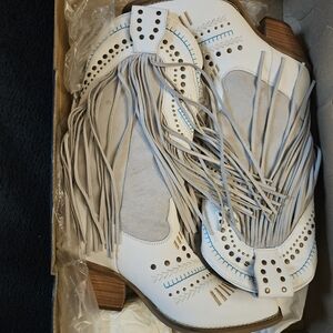 Dingo White and Gray Fringe Ankle Boots